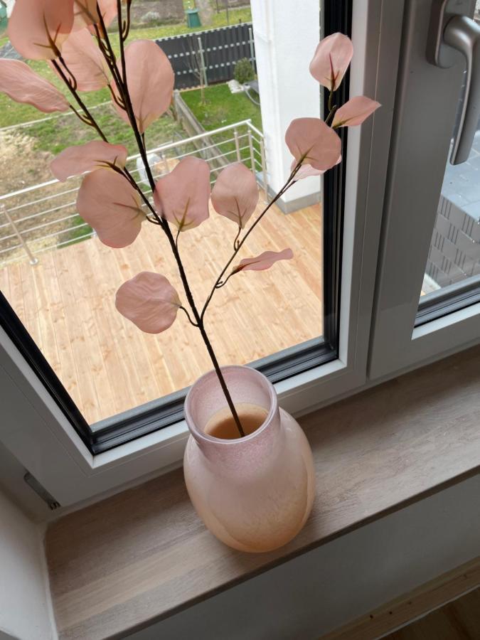 شقة آمبرغ  في Am Exklusives Loft Mit 3 Schlafzimmern, Netflix, Zentral, Parkplatz المظهر الخارجي الصورة