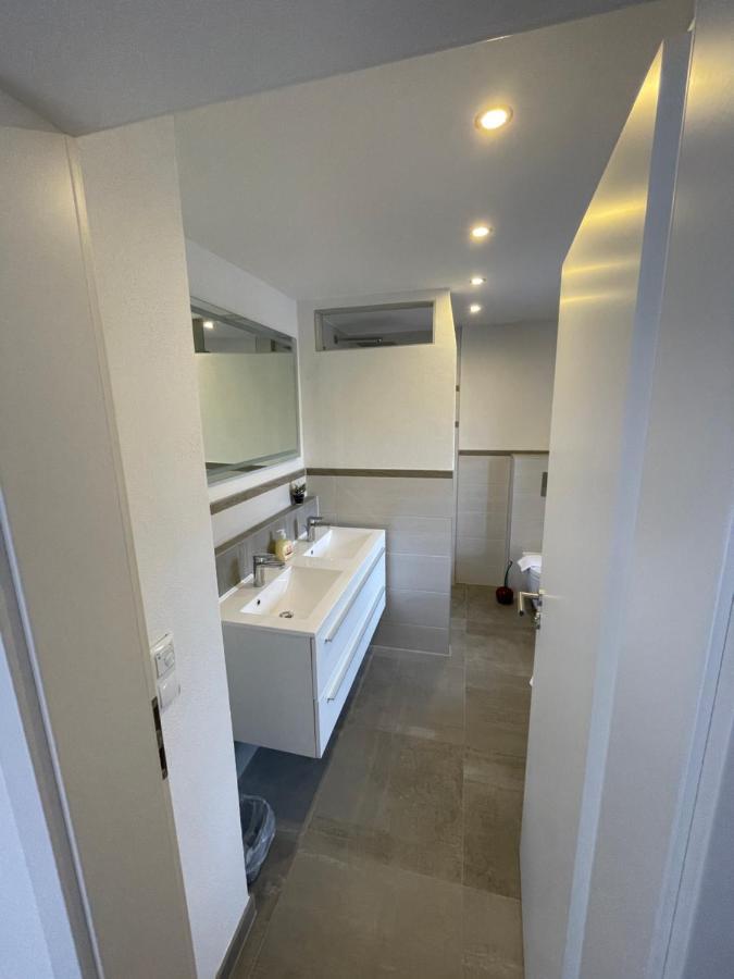 شقة آمبرغ  في Am Exklusives Loft Mit 3 Schlafzimmern, Netflix, Zentral, Parkplatz المظهر الخارجي الصورة