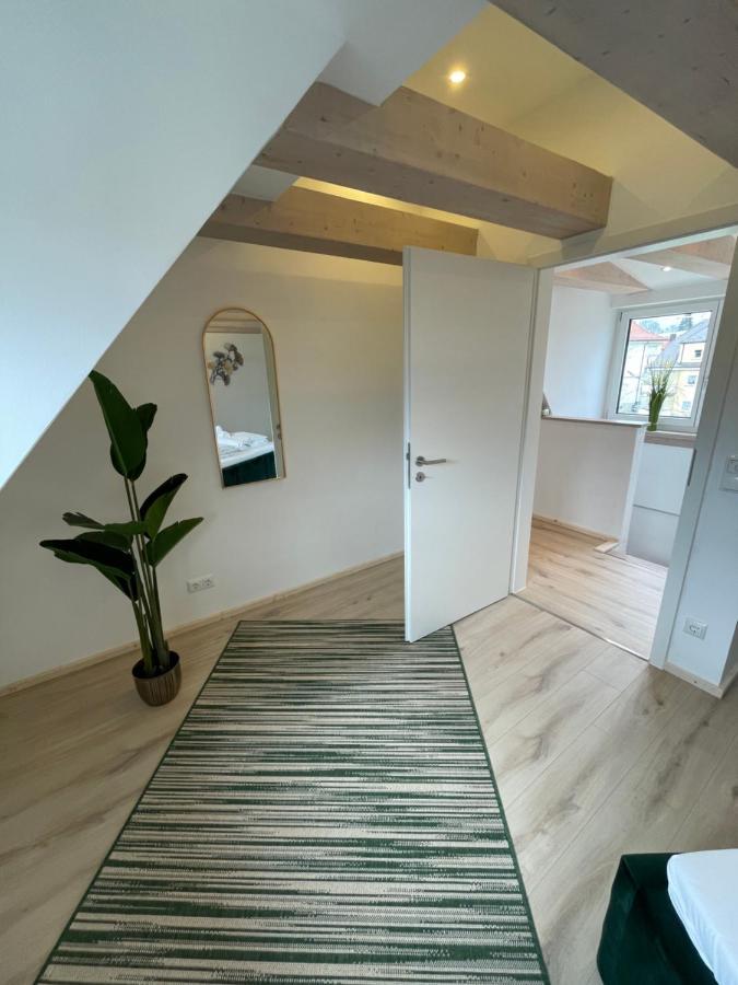 شقة آمبرغ  في Am Exklusives Loft Mit 3 Schlafzimmern, Netflix, Zentral, Parkplatz المظهر الخارجي الصورة